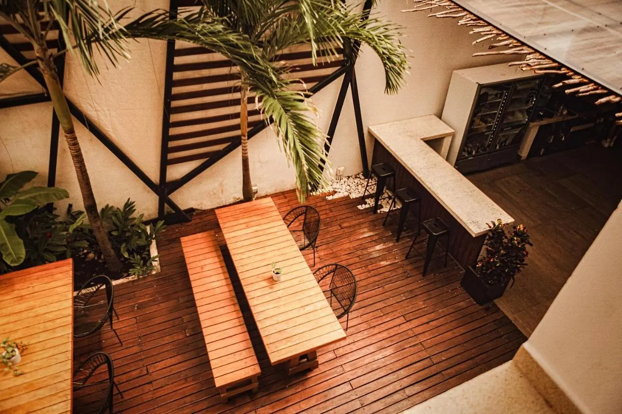 Albergue Nomads Hotel & Rooftop Pool Cancún