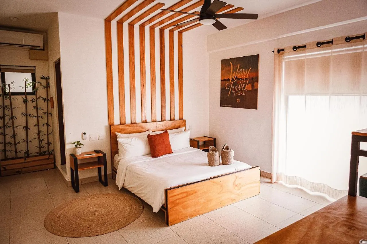 Nomads Hotel & Rooftop Pool Cancun Mexico