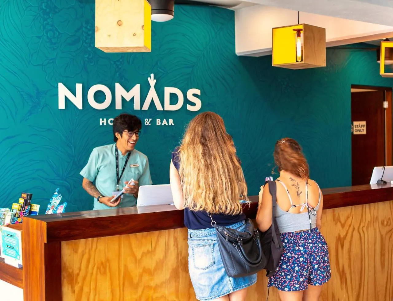 Nomads Hotel & Rooftop Pool Κανκούν